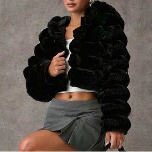 SOFT&SEXY FAUX FUR CROP JACKET